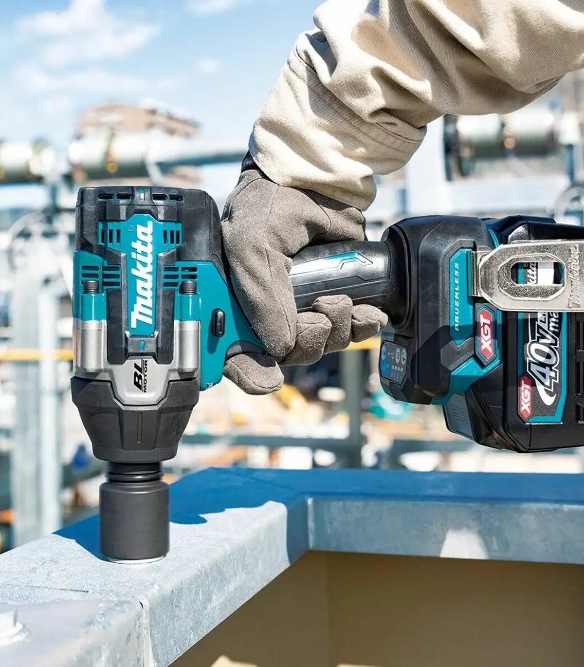 XGT MAKITA 40V – Akumulatorski udarni odvijač TW007GM201 by Makita Aku bušilice, odvijači i čekići