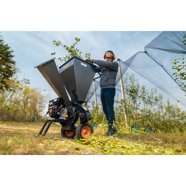 Motorna seckalica za grane Villager VPC 250 S - Motorne seckalice - SKU 046524
