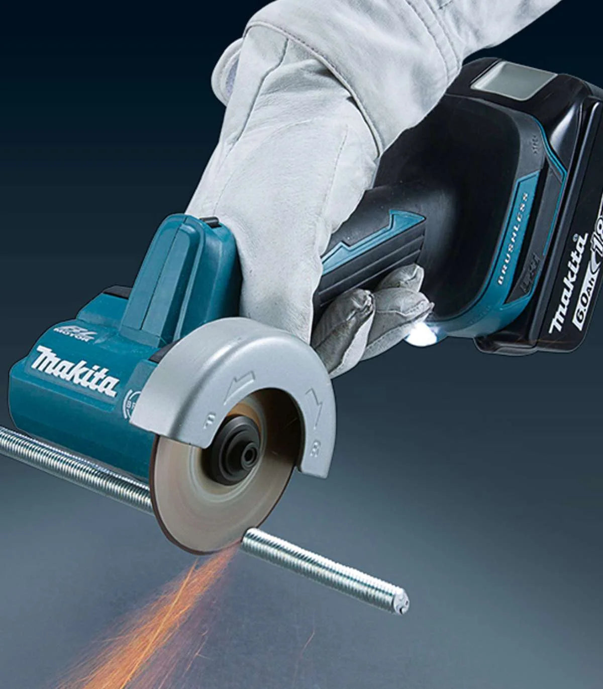 Makita – Akumulatorski kompaktni rezač DMC300Z SOLO by Makita Aku rezalice