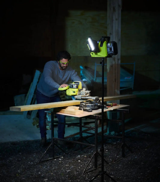 Ryobi – Aku/hibrid lampa svjetiljka 18V ONE+, RLPH18 Aku lampe