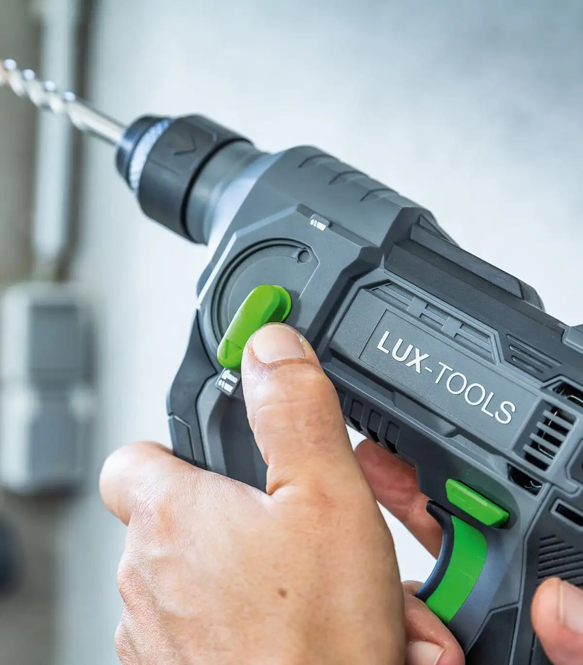 Lux Tools – LUX akumulatorska udarna bušilica 1 PowerSystem 20 V by Lux tools Aku bušilice, odvijači i čekići
