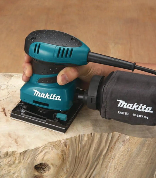 Makita – Oscilirajuća brusilica BO4555 Električne brusilice