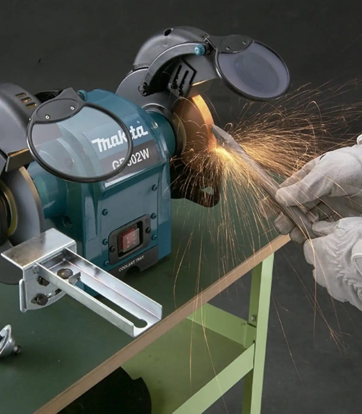 Makita – Stolna brusilica GB602W Električne brusilice