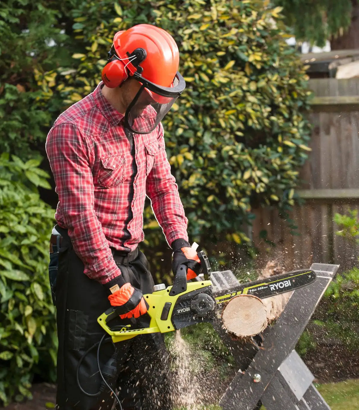 Ryobi – Električna lančana pila za drvo motorka 1900 W 35 cm RCS1935B RYGAR Lančane pile za drvo (motorke)