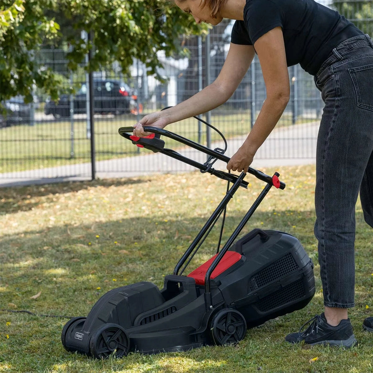 Scheppach električna kosačica kosilica za travu ELM320 1300W / 32cm - Scheppach - E-MP320 - Vrt i poljoprivreda > Kosačice