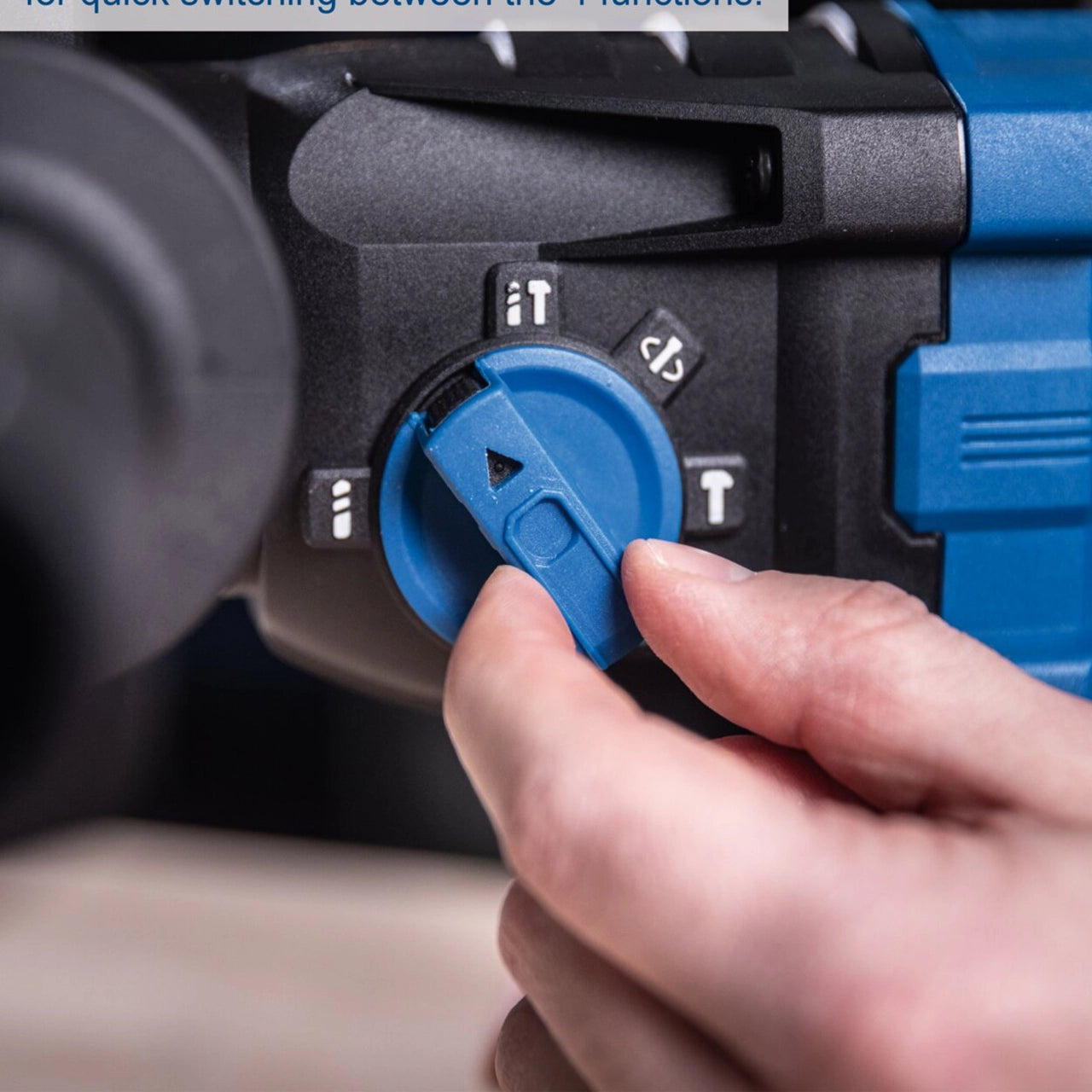 Scheppach aku udarni čekić bušilica SDS+ sa ussivačem Brushless IXES BC-DH300DFS-XSS2 - Scheppach - BC-DH300DFS-XSS2