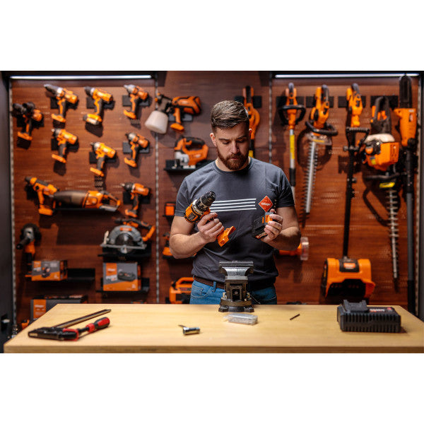 Fuse akumulatorska brushless udarna bušilica VPL 8120 - Fuse bušilice/odvijači - SKU 072616