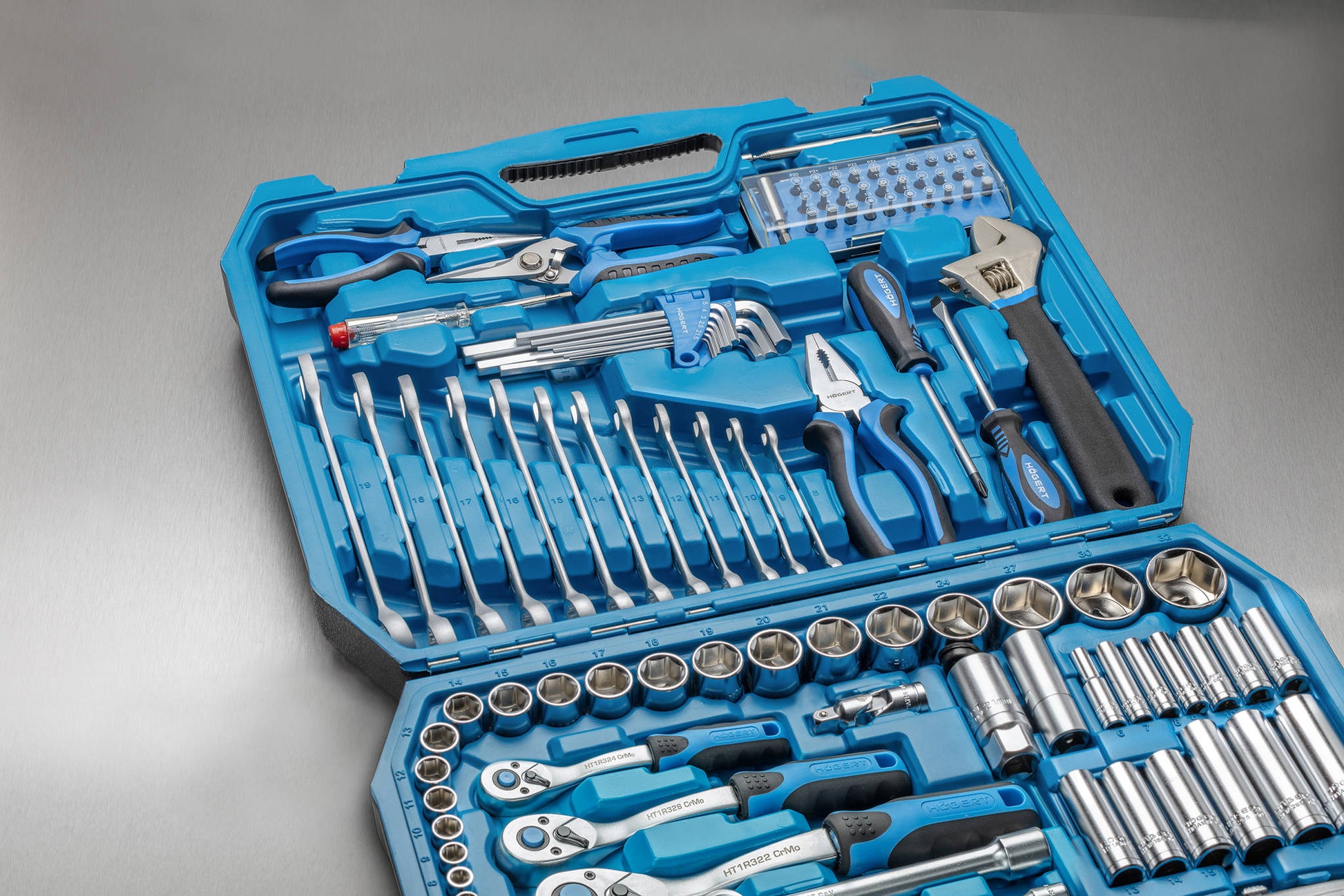 HOEGERT 131-dijelni set alata za domaćinstvo i radionicu 1/4″, 3/8″, 1/2″ HT1R439 - Hoegert - HT1R439 - Ručni alat > Gedore
