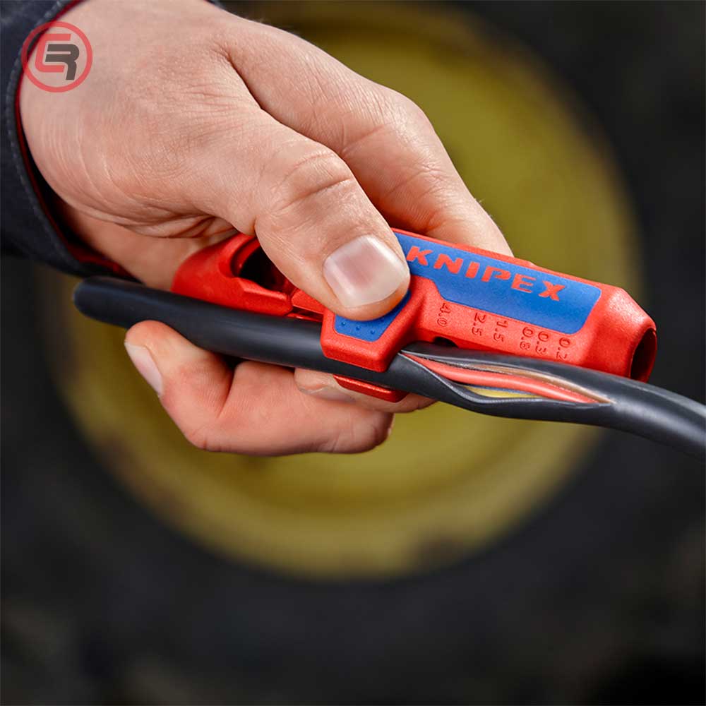 Knipex Skidač Izolacije Univerzalni ErgoStrip fi 8-13 mm Za Ljevake – 16 95 02 SB by Knipex 16 95 02 SB Alat Za