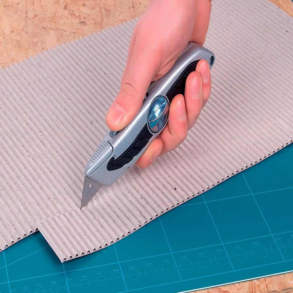 Wolfcraft Oštrice Za Skalper Trapezne 0,50 x 52 mm / 5 kom – 4185000 by Wolfcraft 4185000 Ručni Rezni Alat i Pribor