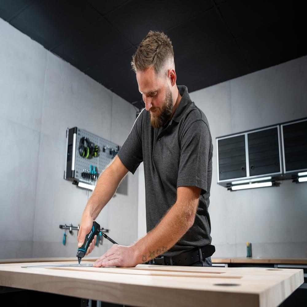 Wolfcraft Skalper Metalno Kučište Sa Trapeznom Oštricom 61 x 0,65 mm Pro Safety Sa Futrolom i Vezicom – 4292000 by