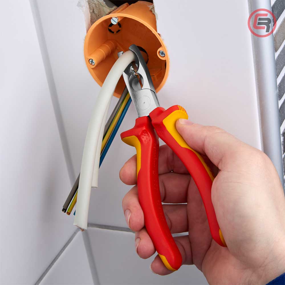 Knipex Kliješta Za Skidanje Izolacije 165 mm Sa Sječicama 1000V – 13 46 165 by Knipex 13 46 165 Kliješta - detalj 8