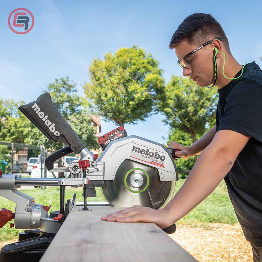 Metabo Pila Kružna Aku KGS 18 LTX BL 305 / 18 V Za Kutno Rezanje Potezna 305 mm (bez baterija i punjača) – 614305850 by