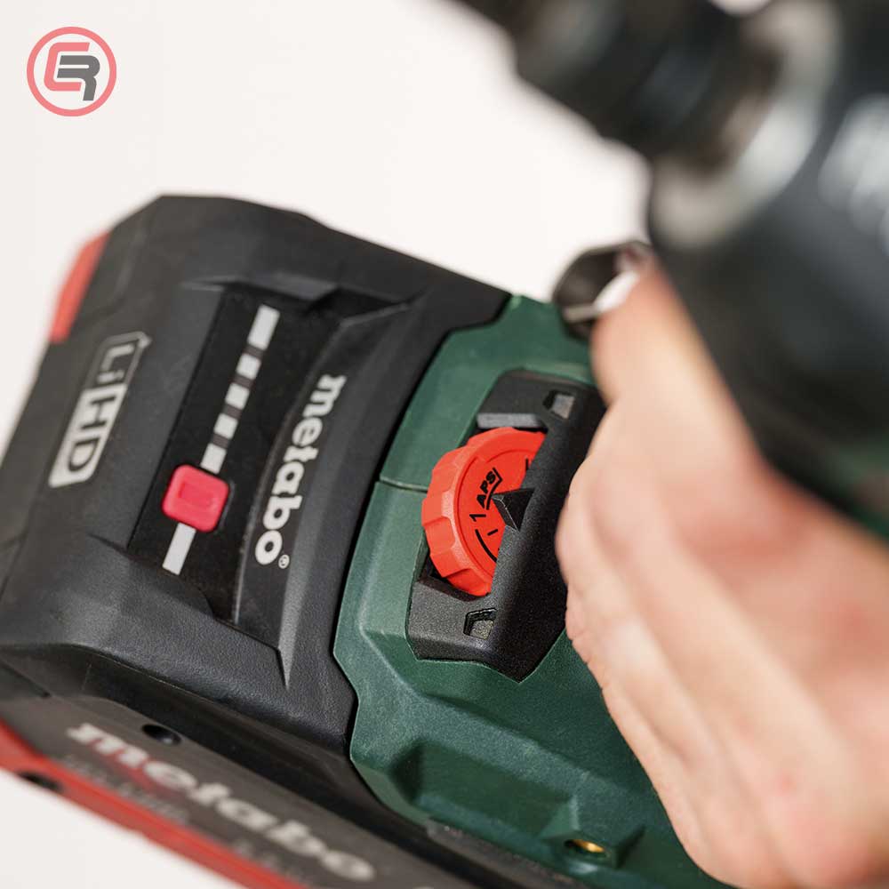 Metabo Odvijač Udarni Aku SSW 18 LTX 550 BL – 1/2″ (bez baterije i punjača) + metaBOX 145 – 602404840 by Metabo 602404840