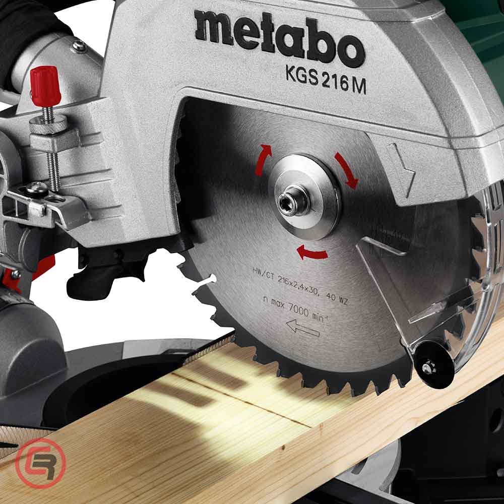 Metabo Pila Kružna KGS 216 M Set Za Kutno Rezanje Potezna 216mm / 1,5kW Sa Dva Lista Pile – 613216900 by Metabo 613216900