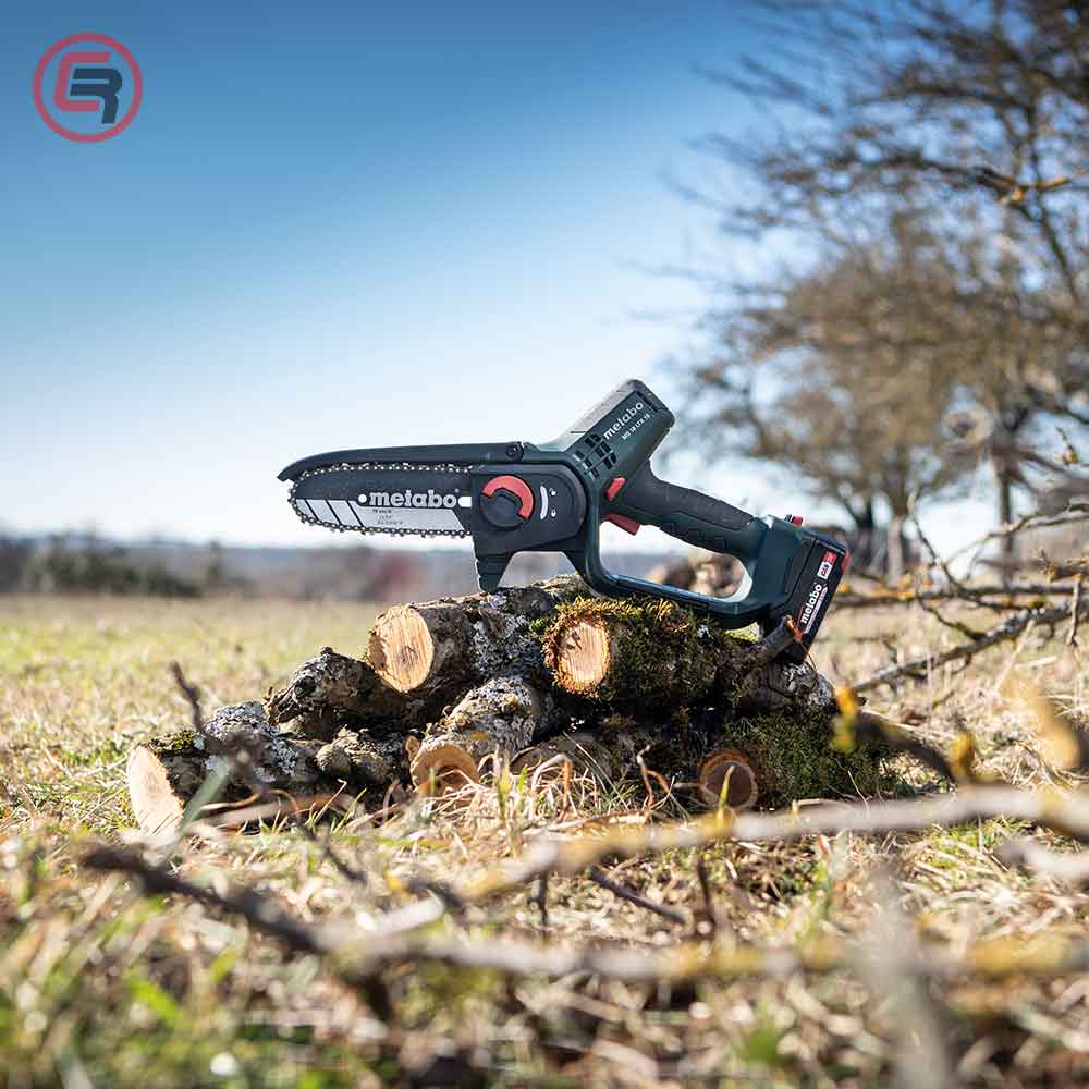 Metabo Pila Lančana Za Rezidbu Aku MS 18 LTX 15 / 18V 1xAKU (2,0 Ah) SC 30 + Torba – 600856500 by Metabo 600856500 Aku