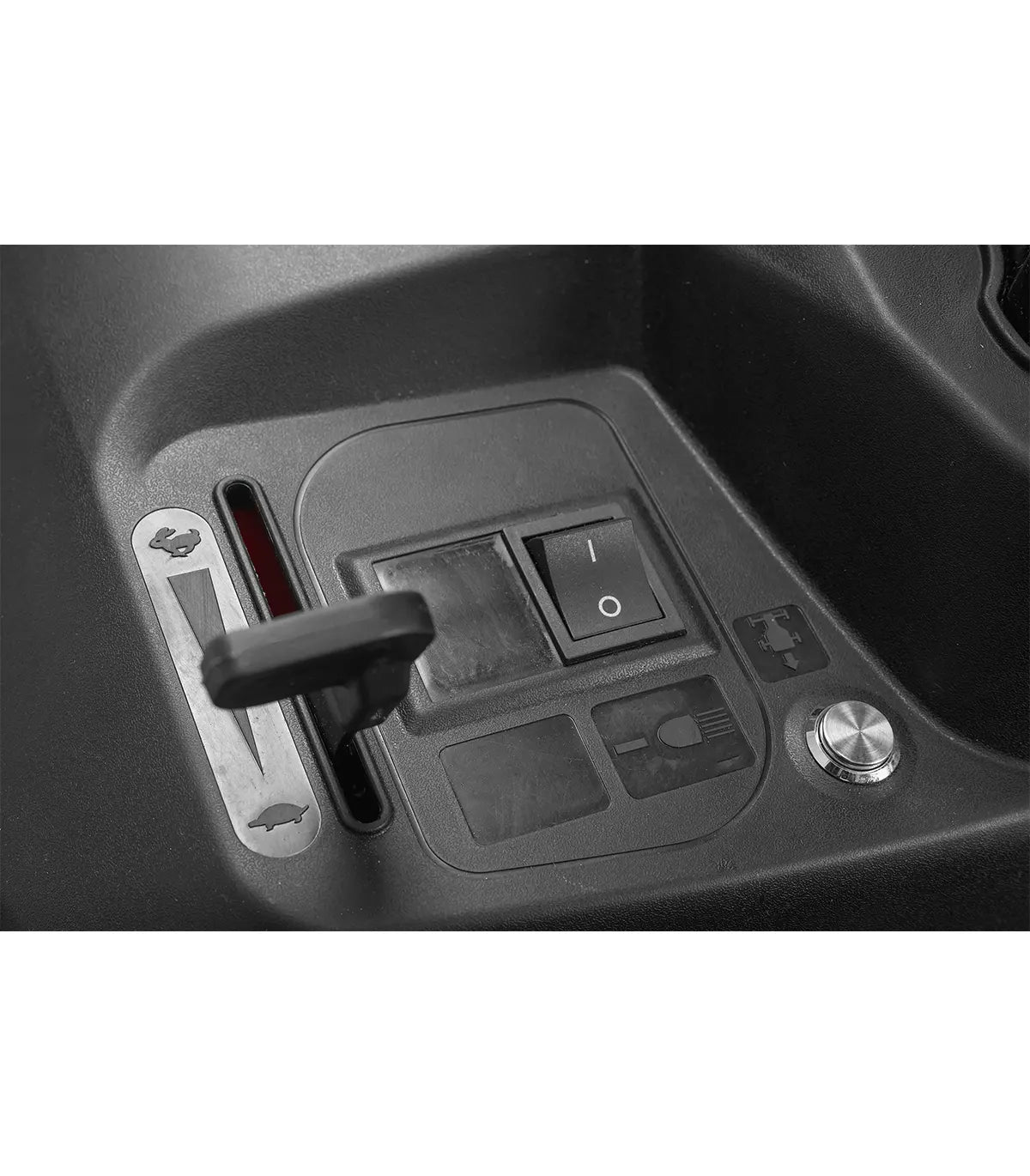 Praktik Garden – Benzinska traktorska kosilica 13.6 KS LONCIN PGT107H by Praktik garden Kosilice za travu