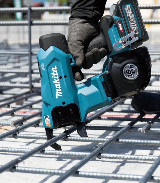 XGT MAKITA 40V – Akumulatorski vezač armature 40V XGT TR001GZ by Makita Aku razni alati